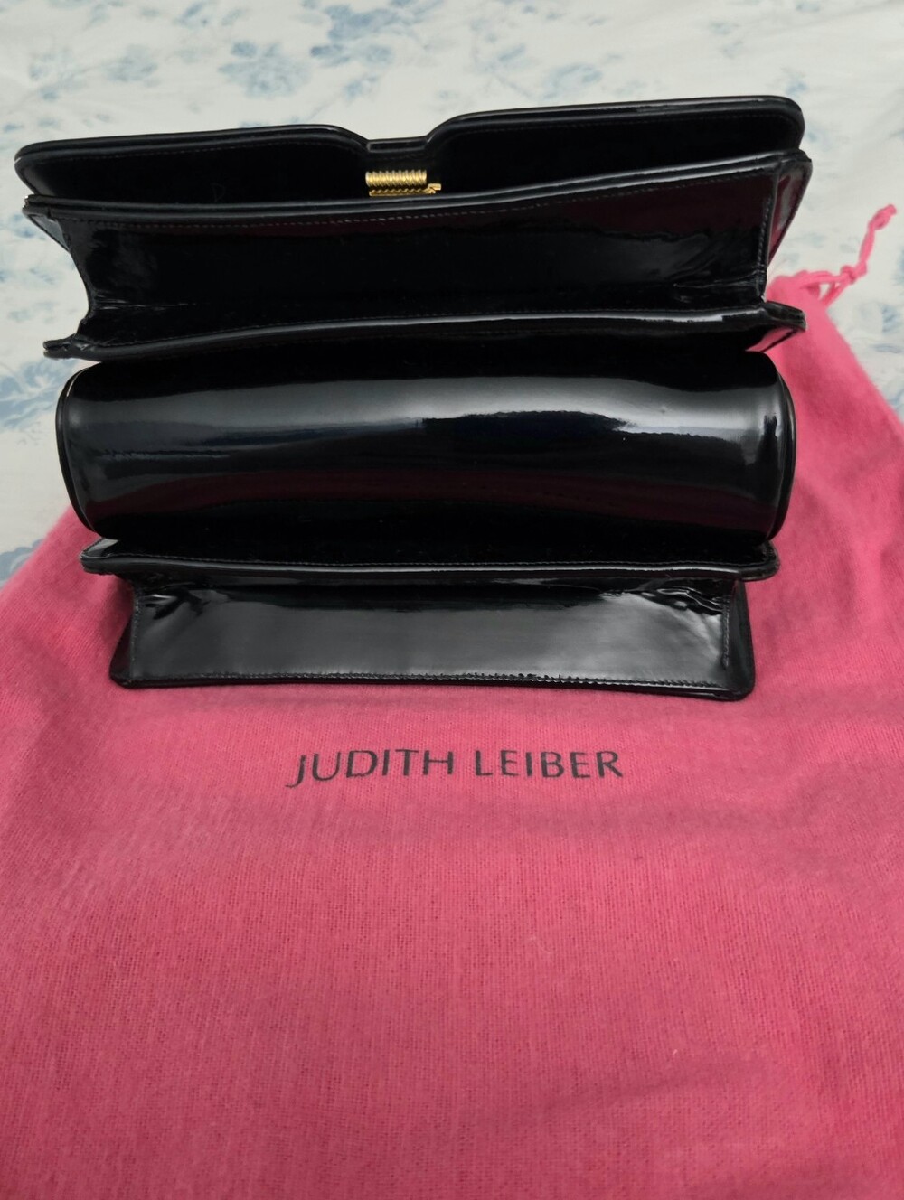 Judith Leiber Black Patent Leather Top-Handle Box Bag with Gold Hardware - Picture 6 of 11